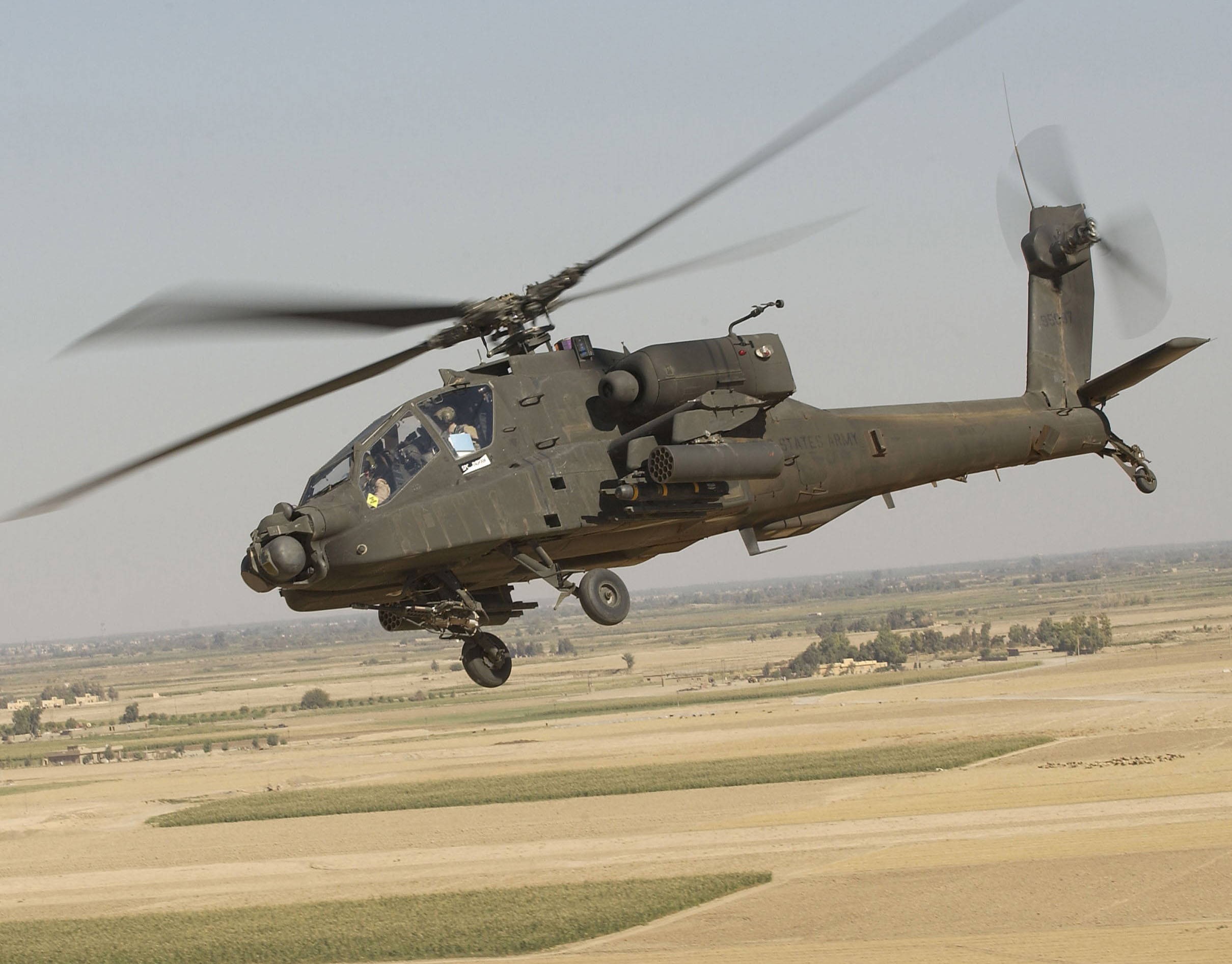 Afganistan Daki Abd Ustune Inmeye Calisan Apache Helikopter Yere Cakiliyor Vodido